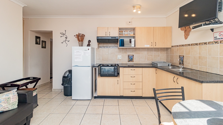 8 Bedroom Property for Sale in Fish Hoek Western Cape